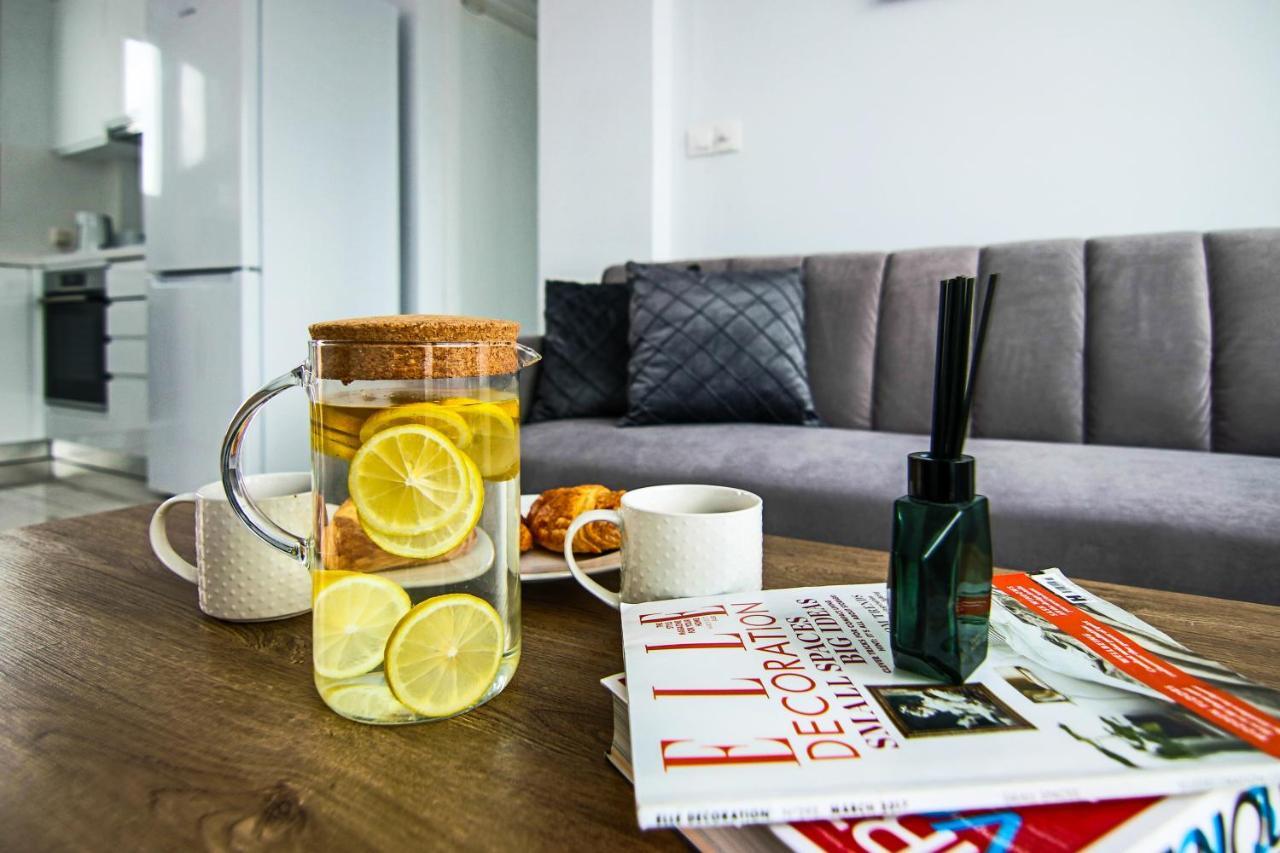 Phaedrus Living - Seaside Executive Flat Harbour 201 Apartment Paphos Bagian luar foto